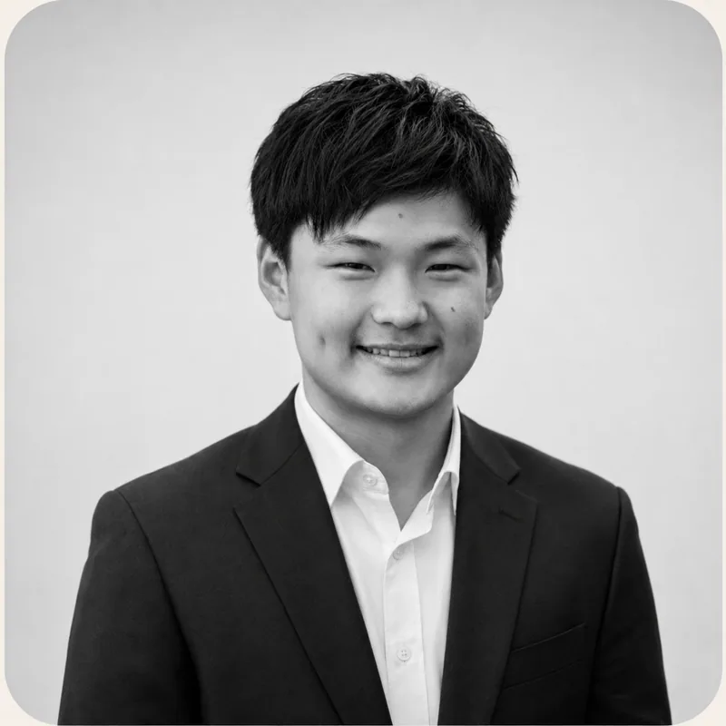 Troy Zhang headshot